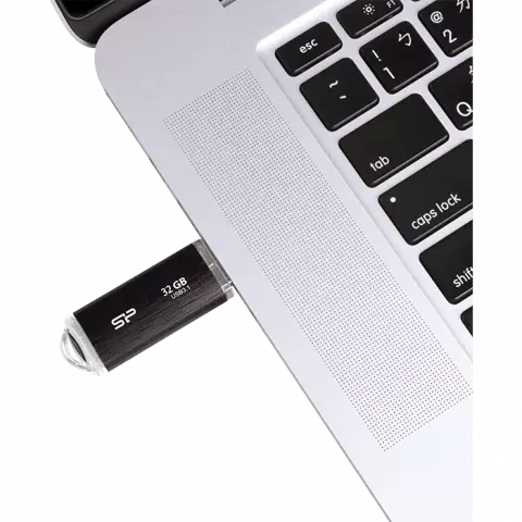 فلش مموری 32 گیگابایت Silicon Power مدل  Blaze B02