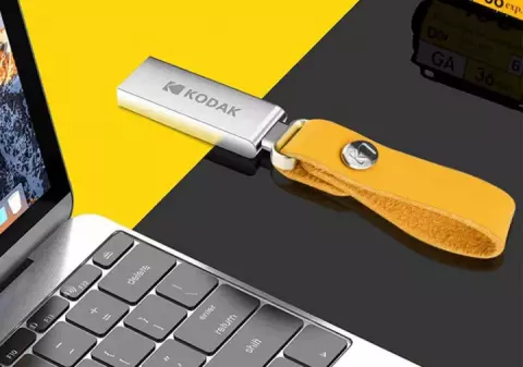 فلش مموری 16 گیگابایت Kodak مدل Mini Metal K122