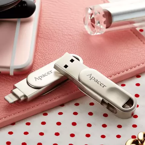 فلش مموری 64 گیگابایت Apacer مدل  AH790