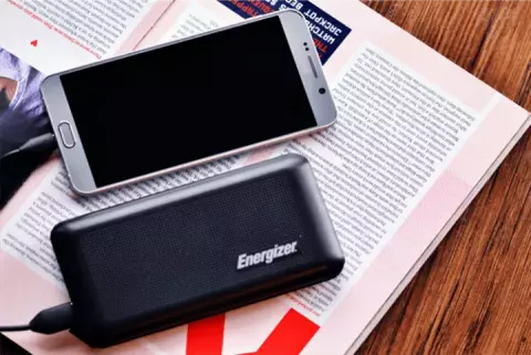 پاور بانک 15000میلی آمپر ساعت Energizer مدل UE15005