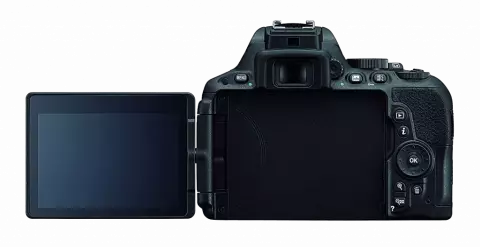 دوربین عکاسی Nikon مدل D5500 با لنز 18-55 میلی متر