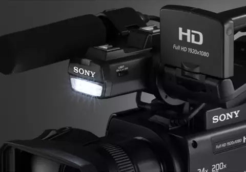دوربین فیلمبرداری SONY مدل HXR-MC2500