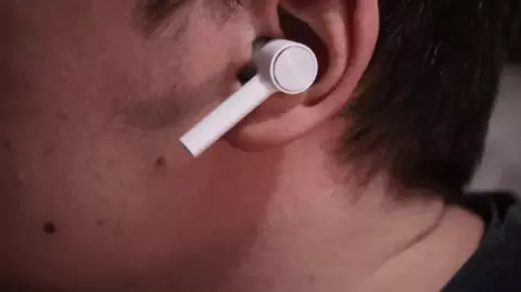ایرفون بیسیم Xiaomi مدل AIR TRUE WIRELESS