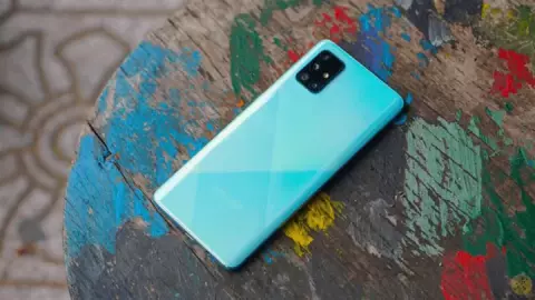 گوشی موبایل 128 گیگابایت Samsung مدل GALAXY A71 با رم 8 گیگابایت