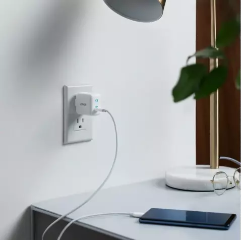 شارژر دیواری Anker مدل PowerPort III mini A2615