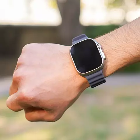 ساعت هوشمند Riversong مدل Motive 8 Ultra SW808 با بند اسپورت 