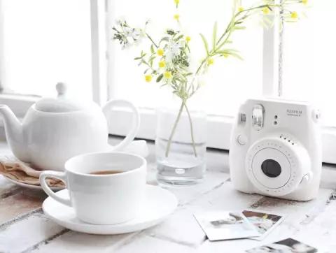 دوربین عکاسی چاپ سریع FUJIFILM مدل INSTAX MINI 8
