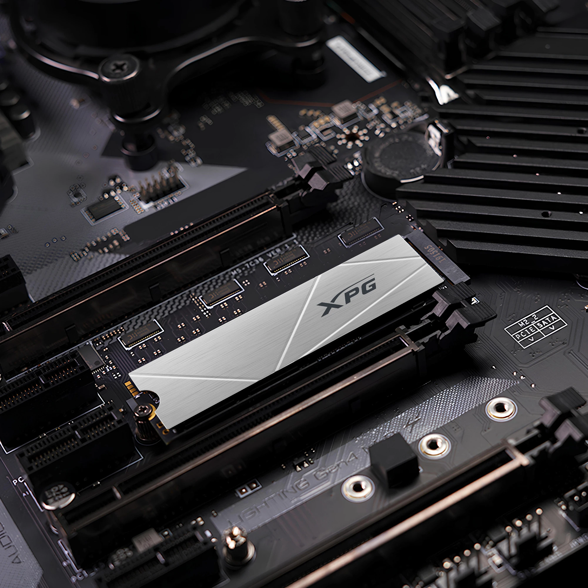 حافظه SSD اینترنال 2 ترابایت Adata مدل XPG GAMMIX S60 AGAMMIXS60-2T-CS M.2‌