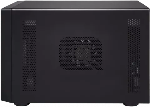 ذخیره ساز تحت شبکه QNAP مدل TS-673