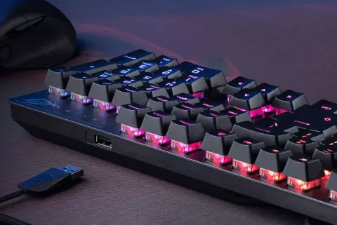 کیبورد سیمی گیمینگ Asus مدل ROG Strix Scope RX با سوییچ قرمز Optical-Mechanical