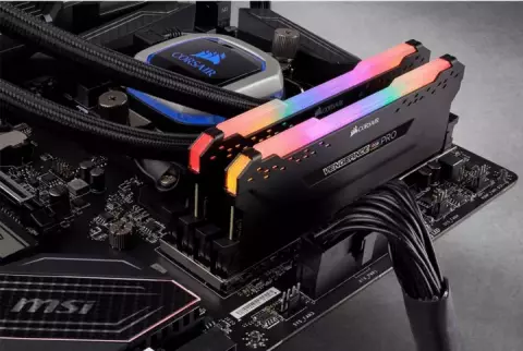 رم دسکتاپ (16GB*2) 32 گیگابایت Corsair مدل VENGEANCE RGB PRO DDR4 3200MHz