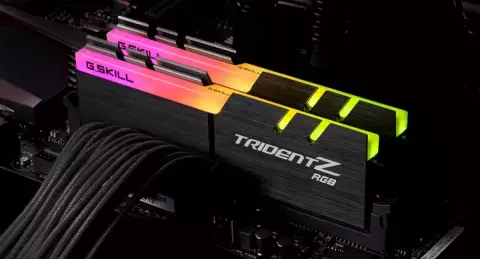 رم کامپیوتر 16 گیگابایت G.Skill مدل TRIDENT Z RGB F4-4000C18D-16GTZRB