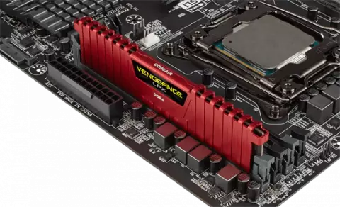 رم 16گیگابایت DDR4 مارک Corsair