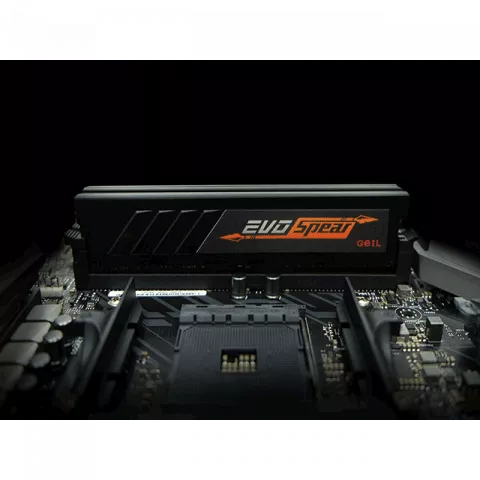 رم 16گیگابایت DDR4 مارک Geil مدل EVO SPEAR GSB416GB2400C17DC
