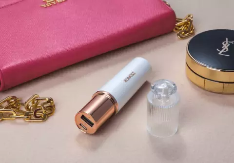 پاور بانک 3350میلی آمپر ساعت Romoss مدل DELUXE CRYSTAL CT01
