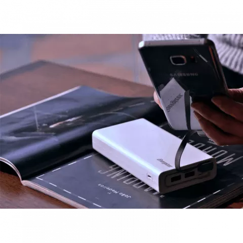 پاور بانک 20000میلی آمپر ساعت Energizer مدل UE20001QC