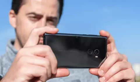 گوشی موبایل 64 گیگابایت Xiaomi مدل  MI MIX 2