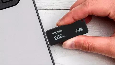 فلش مموری 256 گیگابایت KIOXIA مدل TransMemory U365