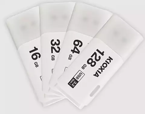 فلش مموری 32 گیگابایت KIOXIA مدل U301