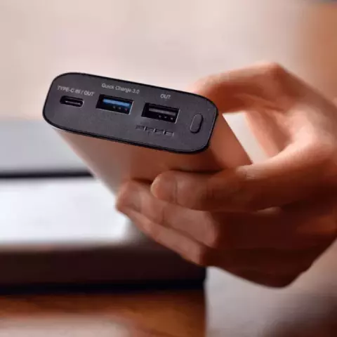 پاور بانک 10050میلی آمپر ساعت Energizer مدل UE10013CQ