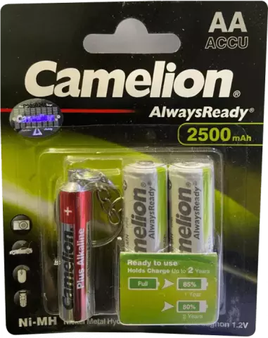 باتری قلمی قابل شارژ CAMELION ظرفیت 2500 میلی آمپر ساعت به همراه چراغ قوه