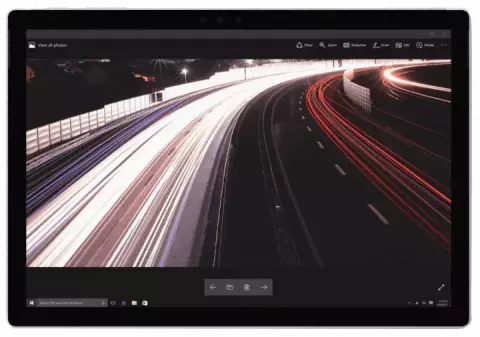 تبلت 12.3اینچی Microsoft مدل SURFACE PRO 1796