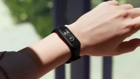 مچ بند هوشمند  Xiaomi مدل  MI BAND 4