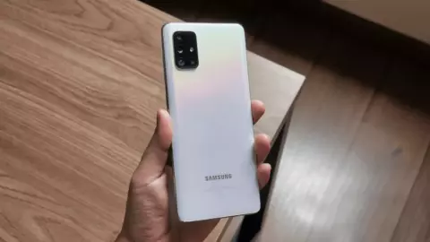 گوشی موبایل 128 گیگابایت Samsung مدل GALAXY A71 با رم 8 گیگابایت