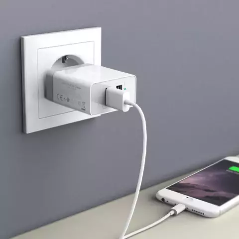 شارژر دیواری ANKER مدل A2021L21