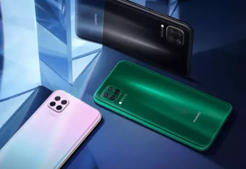 گوشی موبایل 128 گیگابایت Huawei مدل NOVA 7I به همراه پاور بانک 10000 میلی آمپر ساعت
