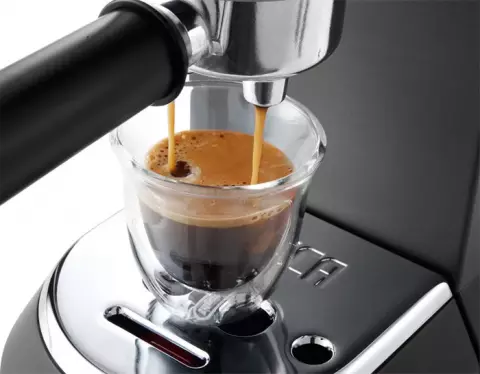 اسپرسو ساز Delonghi مدل EC685.R