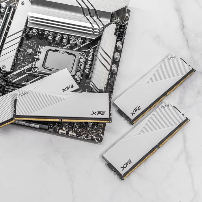 رم دسکتاپ (8GB*2) 16 گیگابایت Adata مدل XPG LANCER DDR5 5200MHz