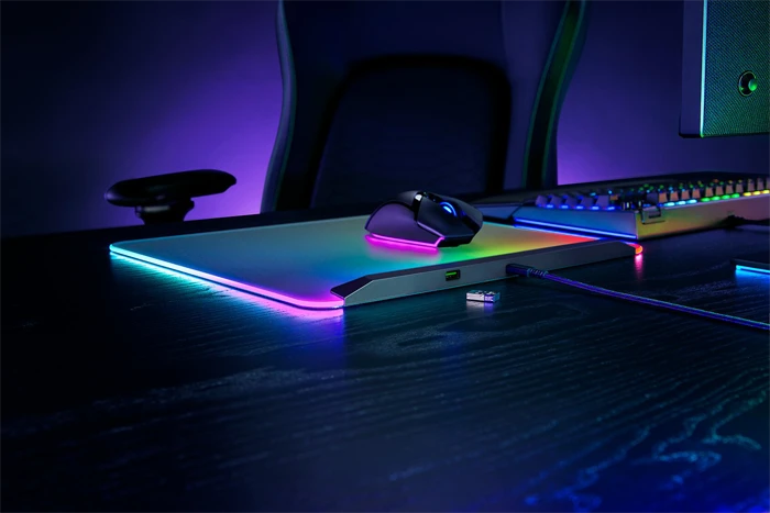 موس پد گیمینگ Razer مدل Firefly V2 Pro