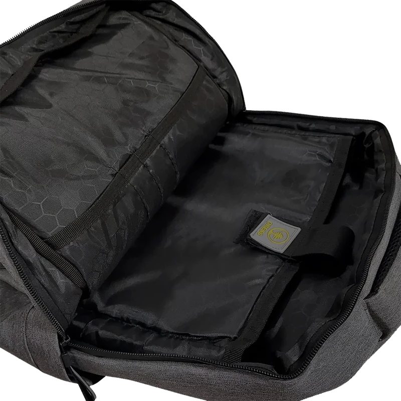 کیف لپ تاپ برند CRUMPLER مدل 1026