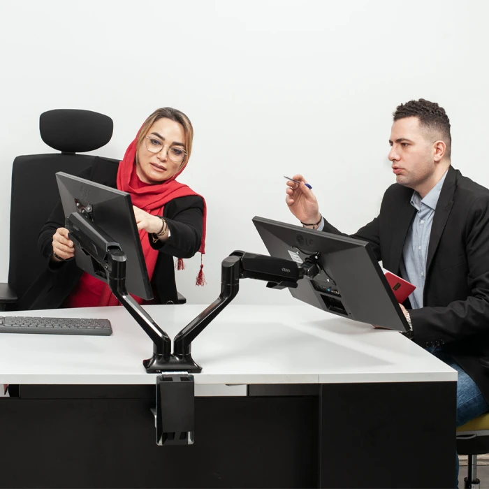 پایه نگهدارنده ۲ مانیتور Ergotech مدل WLA004
