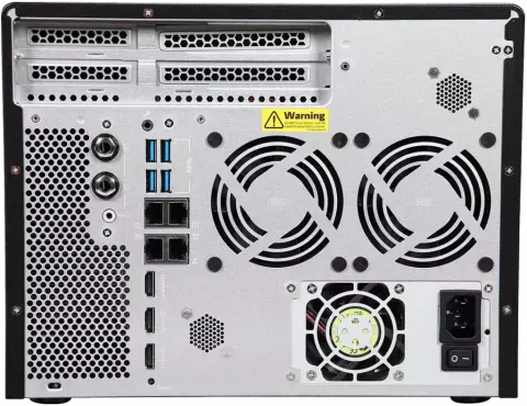 ذخیره ساز تحت شبکه QNAP مدل TVS-882-i5