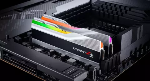 رم دسکتاپ (16GB*2) 32 گیگابایت G.Skill مدل Trident Z 5 RGB DDR5 6000MHz