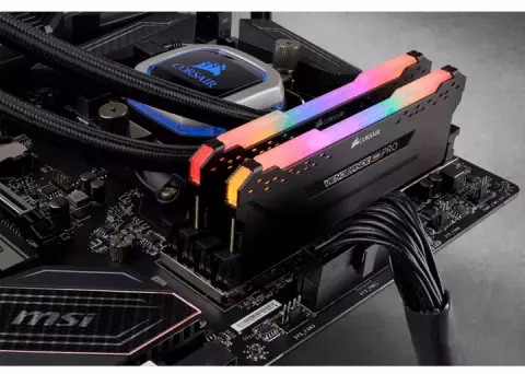 رم دسکتاپ (8GB*2) 16 گیگابایت Corsair مدل VENGEANCE RGB PRO DDR4 3600MHz