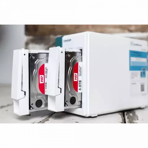 ذخیره ساز تحت شبکه QNAP مدل TS-251A